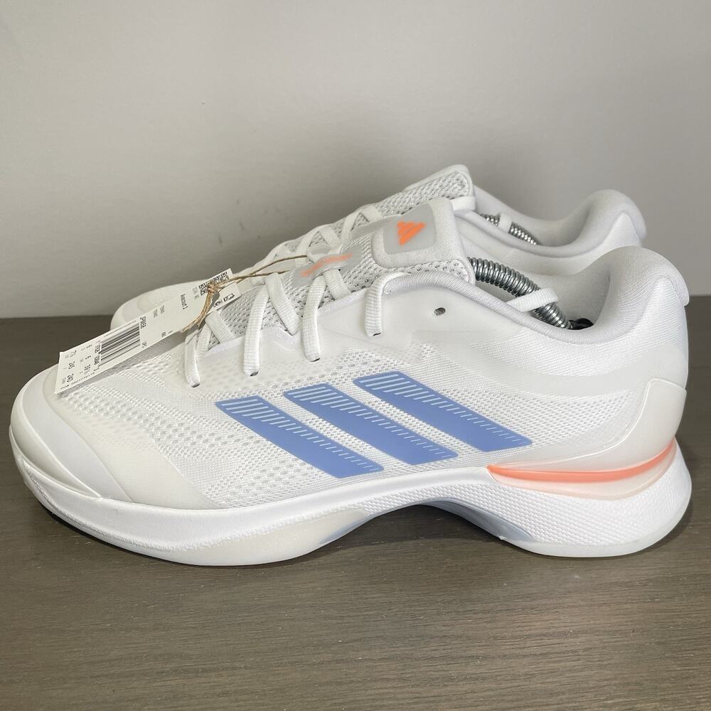 Adidas Women’s Size 7.5 Tennis Shoes NEW Avacourt 3 White Blue Torsion JP8858